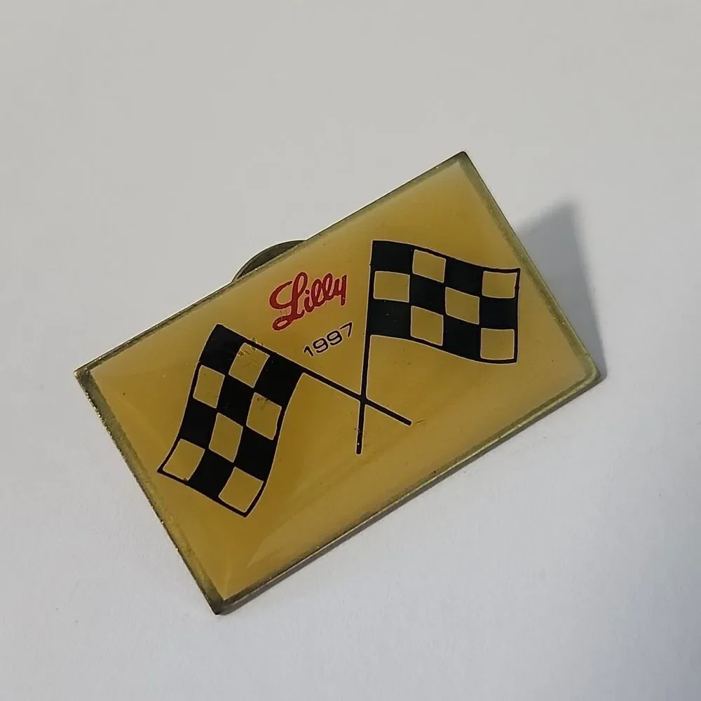 Lilly Racing Pin with Checkered Flags